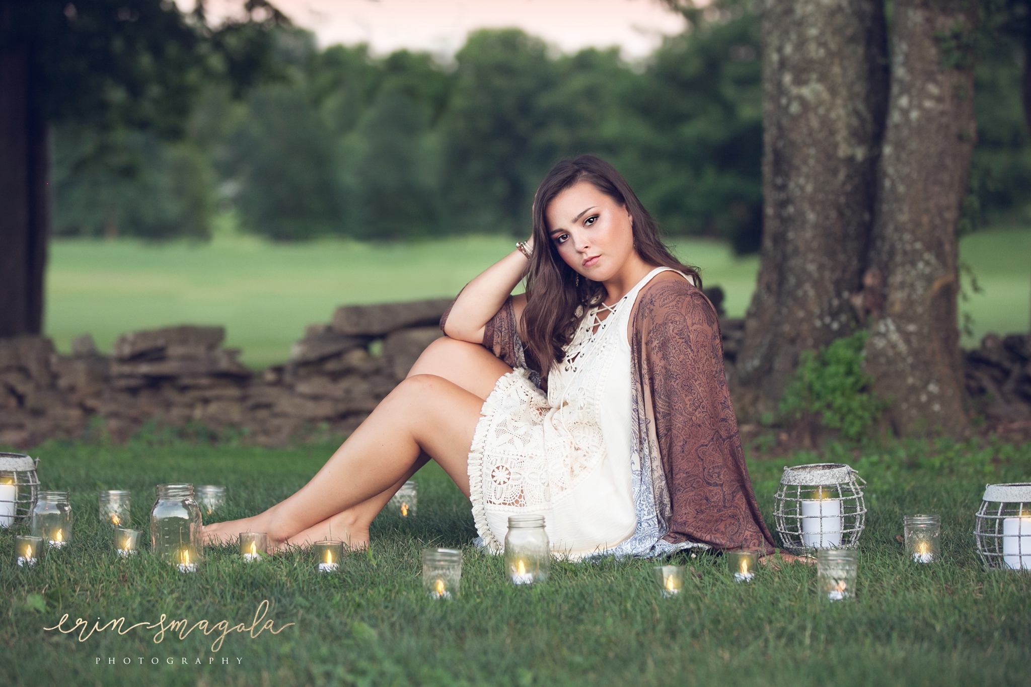 senior portraits with candles